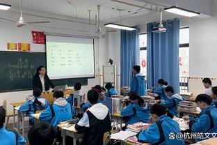 官方：柏林联前锋贝克尔加盟皇家社会，合约到2026年夏天